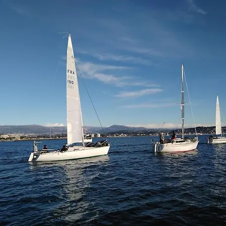 別荘 Escarpolette *