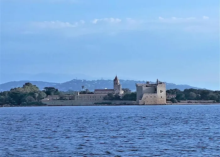 בית נופש Escarpolette מאנדליה-לה-נאפול